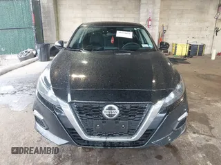 2022 Nissan Altima 2.5 S with VIN 1N4BL4BV5NN333360, listed as a IAAI auction lot 41921091 with 20,035 mi miles. Bid and sale history available at carsss.com. Image 13.