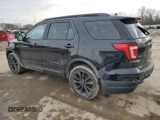 2019 Ford Explorer XLT z VIN 1FM5K8DH4KGA20515, wystawiony jako Copart lot #45555215 z przebiegiem 90 219 mil mil oraz Szkoda całkowita • Salvage title. Historia ofert i sprzedaży dostępna na DreamBid. Obrazek 2.