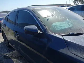2019 Honda Civic Sedan EX with VIN JHMFC1F37KX014009, listed as a IAAI auction lot 41938780 with 69,118 mi miles. Bid and sale history available at carsss.com. Image 14.