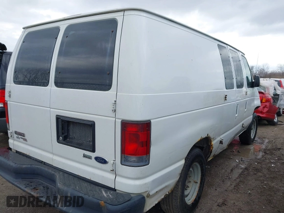 2013 Ford Econoline Cargo Commercial with VIN 1FTNE1EW6DDB31491, listed as a IAAI auction lot 41860383 with 278,572 mi miles. Bid and sale history available at carsss.com. Image 4.
