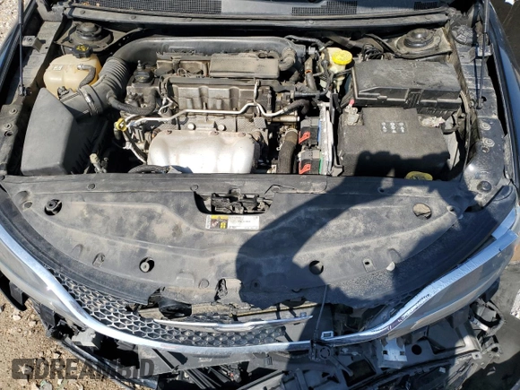 2015 Chrysler 200 Limited with VIN 1C3CCCAB3FN622419, listed as a Copart auction lot 53581745 with 153,404 mi miles and Clean Title. Bid and sale history available at DreamBid. Image 11.