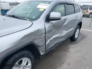 2014 Jeep Grand Cherokee Laredo with VIN 1C4RJFAG6EC230568, listed as a IAAI auction lot 41914990 with 137,214 mi miles. Bid and sale history available at carsss.com. Image 6.