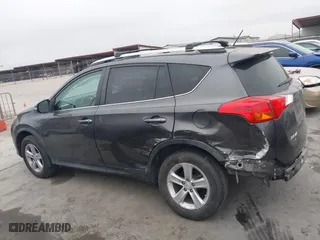 2013 Toyota RAV4 XLE with VIN 2T3WFREV3DW061989, listed as a IAAI auction lot 40766211 with 202,302 mi miles. Bid and sale history available at carsss.com. Image 15.