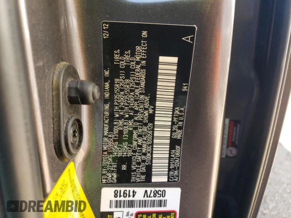 2013 Toyota Sienna XLE with VIN 5TDDK3DC1DS056128, listed as a Copart auction lot 65143524 with 64,132 mi miles and Salvage title. Bid and sale history available at DreamBid. Image 13.