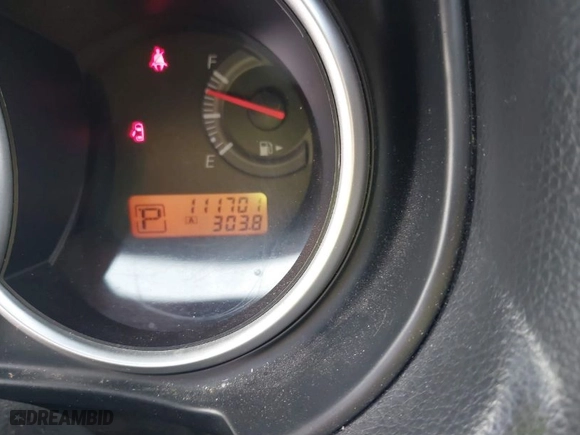 2011 Nissan Versa 1.8 S with VIN 3N1BC1CP6BL484165, listed as a IAAI auction lot 41779662 with 111,701 mi miles. Bid and sale history available at carsss.com. Image 15.