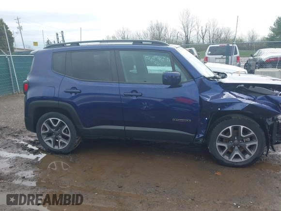 2018 Jeep Renegade Latitude with VIN ZACCJABB8JPG83883, listed as a IAAI auction lot 41940718 with 57,688 mi miles. Bid and sale history available at carsss.com. Image 13.