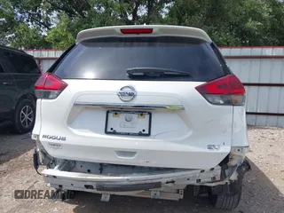 2019 Nissan Rogue SV with VIN KNMAT2MT2KP543145, listed as a IAAI auction lot 42253879 with 100,814 mi miles and . Bid and sale history available at DreamBid. Image 17.
