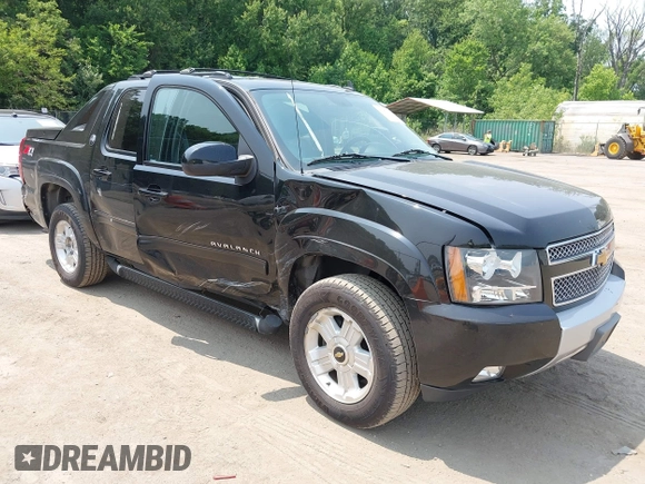 2013 Chevrolet Avalanche LT with VIN 3GNTKFE76DG259746, listed as a IAAI auction lot 42491223 with 92,131 mi miles and . Bid and sale history available at DreamBid. Image 1.