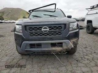 2022 Nissan Frontier S z VIN 1N6ED1CL6NN621482, wystawiony jako Copart lot #53917045 z przebiegiem 132 604 mil mil oraz Szkoda całkowita • Salvage title. Historia ofert i sprzedaży dostępna na DreamBid. Obrazek 5.