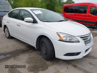 2014 Nissan Sentra S with VIN 3N1AB7AP5EL665265, listed as a IAAI auction lot 42142077 with 183,767 mi miles. Bid and sale history available at carsss.com. Image 1.