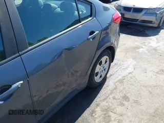2016 Kia Forte LX with VIN KNAFX4A60G5593661, listed as a IAAI auction lot 42058287 with 183,040 mi miles. Bid and sale history available at carsss.com. Image 19.