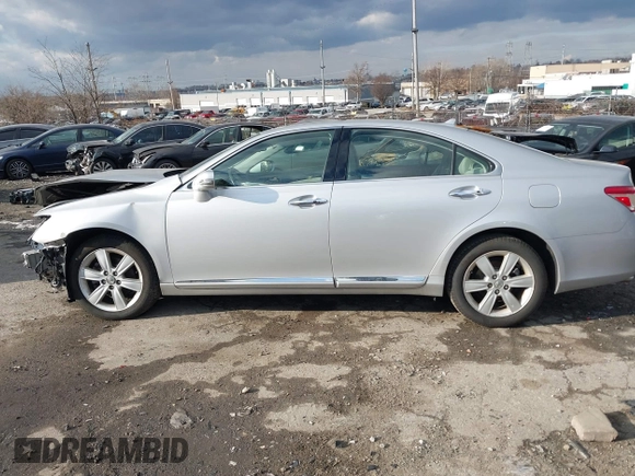 2010 Lexus ES 330 with VIN JTHBK1EG2A2357036, listed as a IAAI auction lot 41319454 with Not Provided miles and . Bid and sale history available at DreamBid. Image 14.