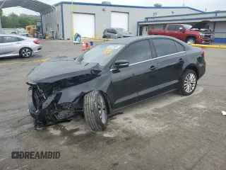 2013 Volkswagen Jetta SEL с VIN 3VWLP7AJ0DM236141, выставлен на аукционе Copart как лот 56167825 с пробегом 96 749 миль миль и Списание • Salvage title. История ставок и продаж доступна на DreamBid. Изображение 1.