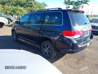 2008 Honda Odyssey Touring with VIN 5FNRL38818B021382, listed as a IAAI auction lot 41116757 with 6,894 mi miles. Bid and sale history available at carsss.com. Image 3.
