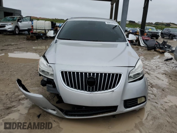 2013 Buick Regal Premium 1 with VIN 2G4GS5ER3D9221533, listed as a Copart auction lot 42014775 with 200,099 mi miles and Salvage title. Bid and sale history available at DreamBid. Image 5.