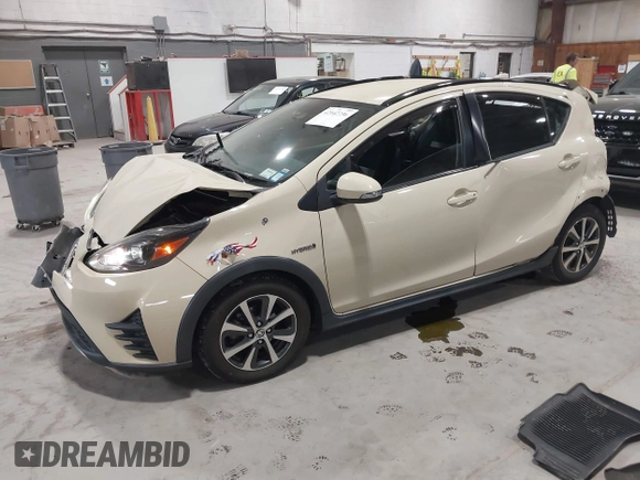 2018 Toyota Prius One with VIN JTDKDTB33J1618298, listed as a IAAI auction lot 42142736 with 101,981 mi miles and . Bid and sale history available at DreamBid. Image 18.