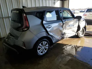2024 Kia Soul S with VIN KNDJ23AU3R7918038, listed as a Copart auction lot 42534385 with 18,273 mi miles and Salvage Title. Bid and sale history available at DreamBid. Image 3.