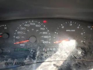 2005 Ford Excursion Limited с VIN 1FMNU43S15EB14027, выставлен на аукционе Copart как лот 45529795 с пробегом 285 689 миль миль и Списание • Salvage title. История ставок и продаж доступна на DreamBid. Изображение 9.