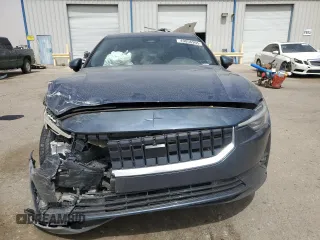 2022 Polestar 2 z VIN LPSED3KA7NL076735, wystawiony jako Copart lot #49856995 z przebiegiem 31 407 mil mil oraz Szkody całkowita. Historia ofert i sprzedaży dostępna na DreamBid. Obrazek 5.