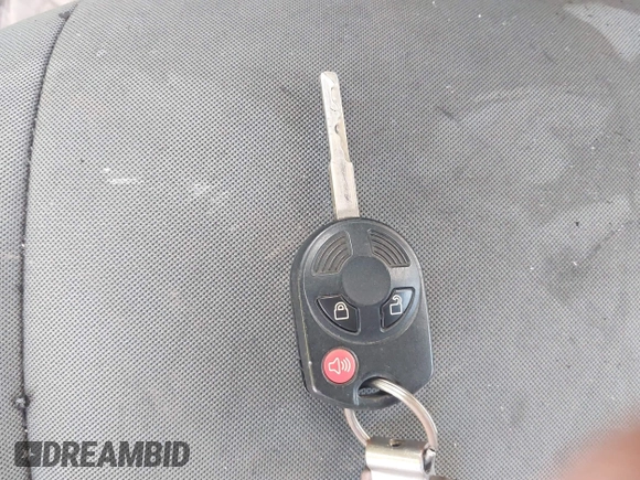 2016 Ford Escape SE z VIN 1FMCU0G76GUA61050, wystawiony jako IAAI lot #42171320 z przebiegiem Nie podano mil oraz . Historia ofert i sprzedaży dostępna na DreamBid. Obrazek 11.