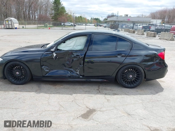 2015 BMW 3 Series 328i xDrive with VIN WBA3B5G54FNS12740, listed as a IAAI auction lot 42035935 with 77,455 mi miles and . Bid and sale history available at DreamBid. Image 14.