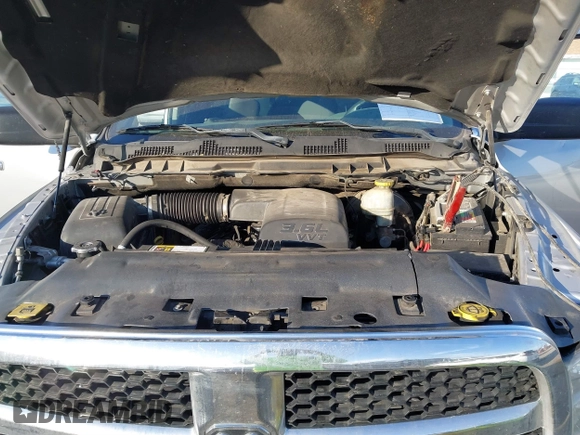 2018 Ram 1500 SLT z VIN 1C6RR6GG2JS119281, wystawiony jako IAAI lot #41897492 z przebiegiem 242 877 mil mil oraz . Historia ofert i sprzedaży dostępna na DreamBid. Obrazek 10.
