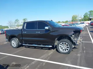 2019 Chevrolet Silverado 1500 LTZ with VIN 1GCPWEED7KZ137344, listed as a IAAI auction lot 42022949 with 55,947 mi miles. Bid and sale history available at carsss.com. Image 13.