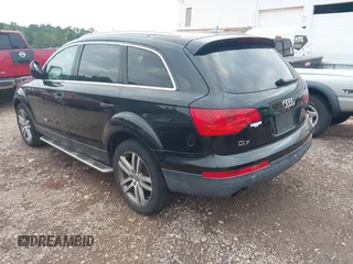 2008 Audi Q7 Premium with VIN WA1BY74L38D031370, listed as a IAAI auction lot 42422473 with 177,068 mi miles and . Bid and sale history available at DreamBid. Image 3.