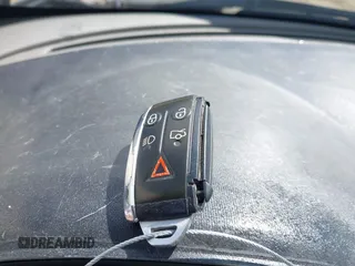2009 Jaguar XF with VIN SAJWA07CX91R26311, listed as a IAAI auction lot 42137042 with 92,283 mi miles and . Bid and sale history available at DreamBid. Image 11.