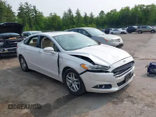 2013 Ford Fusion SE with VIN 3FA6P0HRXDR335254, listed as a IAAI auction lot 42405501 with 177,084 mi miles and . Bid and sale history available at DreamBid. Image 1.