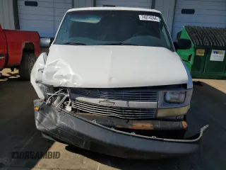 2004 Chevrolet Astro Cargo with VIN 1GCDM19XX4B107207, listed as a Copart auction lot 74074244 with 207,175 mi miles and Salvage Title. Bid and sale history available at carsss.com. Image 5.