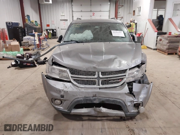 2016 Dodge Journey SXT with VIN 3C4PDCBG0GT198686, listed as a IAAI auction lot 41561007 with 85,289 mi miles. Bid and sale history available at carsss.com. Image 11.