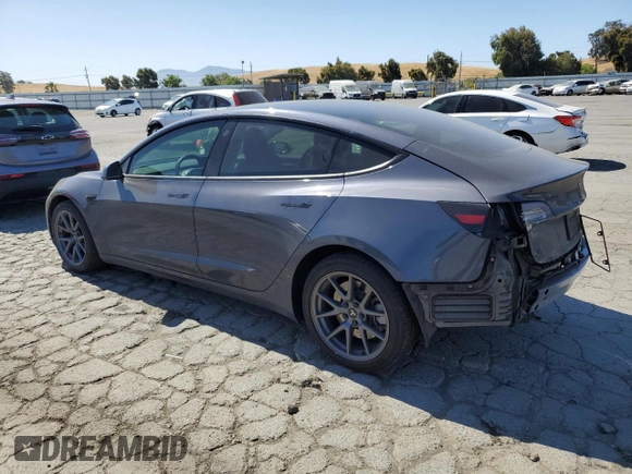 2023 Tesla Model 3 с VIN 5YJ3E1EA3PF385278, выставлен на аукционе Copart как лот 61025115 с пробегом 38 933 миль миль и Списание • Salvage title. История ставок и продаж доступна на DreamBid. Изображение 2.