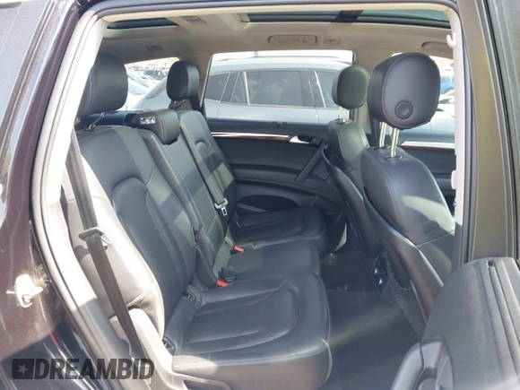 2011 Audi Q7 3.0L TDI Prestige with VIN WA1VMBFE8BD009883, listed as a IAAI auction lot 42047049 with 147,951 mi miles. Bid and sale history available at carsss.com. Image 8.