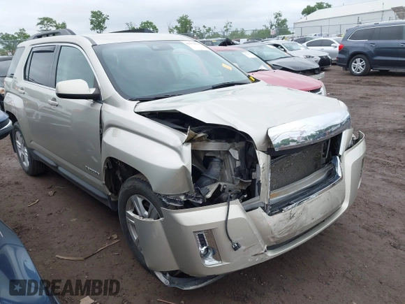 2014 GMC Terrain SLE z VIN 2GKALREK1E6258671, wystawiony jako IAAI lot #42370938 z przebiegiem 81 727 mil mil oraz . Historia ofert i sprzedaży dostępna na DreamBid. Obrazek 1.