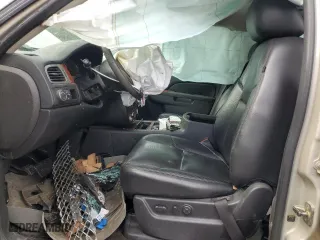 2014 Chevrolet Suburban LTZ with VIN 1GNSCKE08ER129201, listed as a Copart auction lot 86920874 with 149,468 mi miles and Salvage Title. Bid and sale history available at carsss.com. Image 7.