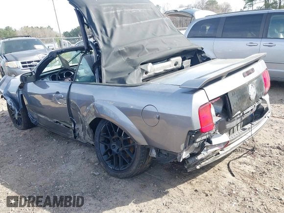 2006 Ford Mustang Standard with VIN 1ZVFT84N965243420, listed as a IAAI auction lot 41827935 with Not Provided miles and . Bid and sale history available at carsss.com. Image 3.