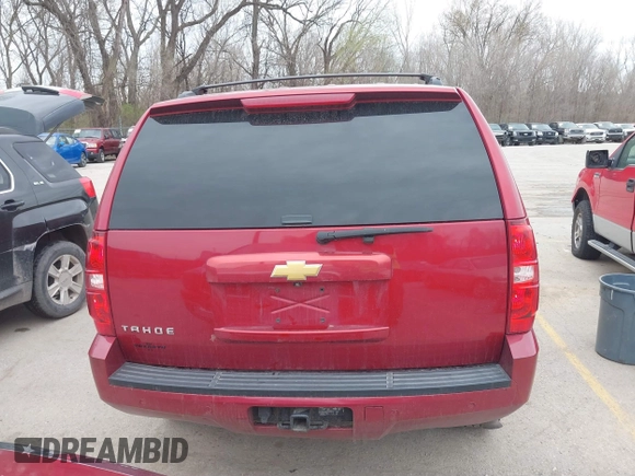 2013 Chevrolet Tahoe LT with VIN 1GNSKBE01DR270967, listed as a IAAI auction lot 41875788 with 200,687 mi miles and . Bid and sale history available at DreamBid. Image 16.