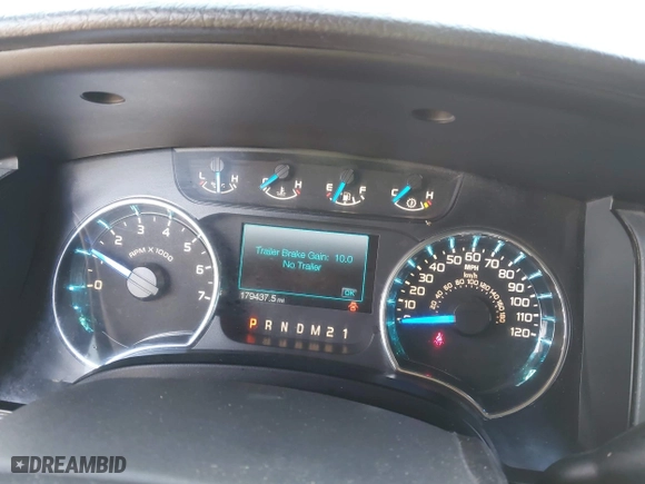 2013 Ford F-150 XL with VIN 1FTFW1CT2DKG40953, listed as a IAAI auction lot 41736920 with 179,437 mi miles. Bid and sale history available at carsss.com. Image 7.