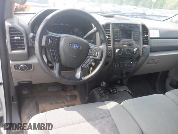 2017 Ford F-250 XL с VIN 1FD7X2B66HEF22553, выставлен на аукционе IAAI как лот 42575720 с пробегом 190 930 миль миль и . История ставок и продаж доступна на DreamBid. Изображение 16.