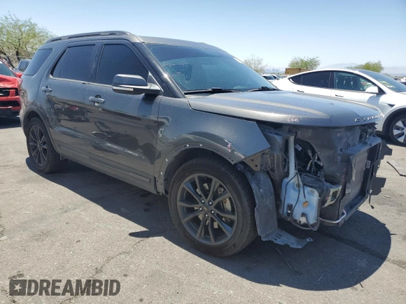 2017 Ford Explorer XLT с VIN 1FM5K7D84HGC55547, выставлен на аукционе Copart как лот 60553025 с пробегом 95 989 миль миль и Списание • Salvage title. История ставок и продаж доступна на DreamBid. Изображение 4.