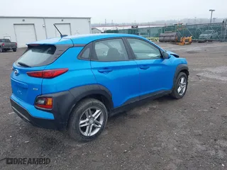 2020 Hyundai Kona SE with VIN KM8K1CAA4LU418696, listed as a IAAI auction lot 41950986 with 75,998 mi miles. Bid and sale history available at carsss.com. Image 4.