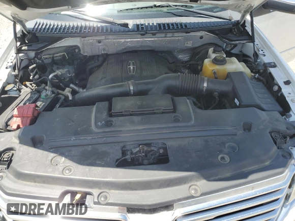 2015 Lincoln Navigator z VIN 5LMJJ3HT2FEJ04284, wystawiony jako Copart lot #53543895 z przebiegiem 208 909 mil mil oraz Szkoda całkowita • Salvage title. Historia ofert i sprzedaży dostępna na DreamBid. Obrazek 12.