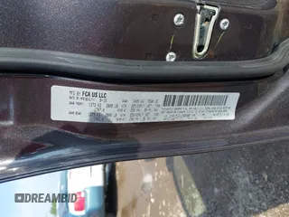 2020 Jeep Cherokee Altitude с VIN 1C4PJMLB1LD525968, выставлен на аукционе IAAI как лот 42257325 с пробегом 52 775 миль миль и . История ставок и продаж доступна на DreamBid. Изображение 9.