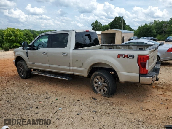 2017 Ford F-250 Lariat z VIN 1FT7W2BTXHEC94053, wystawiony jako Copart lot #61049155 z przebiegiem 57 994 mil mil oraz Szkoda całkowita • Salvage title. Historia ofert i sprzedaży dostępna na DreamBid. Obrazek 2.