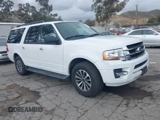 2016 Ford Expedition EL XLT with VIN 1FMJK1HT1GEF29369, listed as a IAAI auction lot 41743544 with 121,098 mi miles. Bid and sale history available at carsss.com. Image 1.