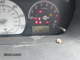 2004 Scion xA z VIN JTKKT624840054017, wystawiony jako IAAI lot #42255268 z przebiegiem 182 913 mil mil oraz . Historia ofert i sprzedaży dostępna na DreamBid. Obrazek 16.