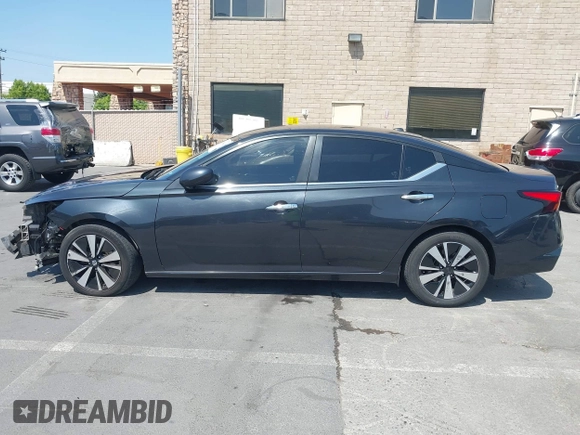 2021 Nissan Altima SV z VIN 1N4BL4DV7MN326681, wystawiony jako IAAI lot #42394402 z przebiegiem 94 775 mil mil oraz . Historia ofert i sprzedaży dostępna na DreamBid. Obrazek 15.
