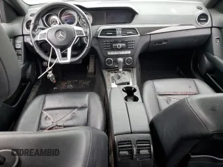 2012 Mercedes-Benz C 300 Sport with VIN WDDGF8BB4CA598687, listed as a Copart auction lot 55562575 with 371,312 mi miles and Clean title. Bid and sale history available at DreamBid. Image 8.