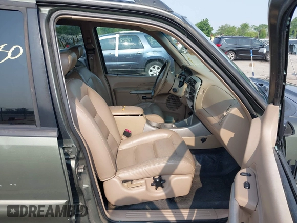 2002 Ford Explorer Sport Trac Value с VIN 1FMZU77E62UB76225, выставлен на аукционе IAAI как лот 42418650 с пробегом 160 314 миль миль и . История ставок и продаж доступна на DreamBid. Изображение 5.